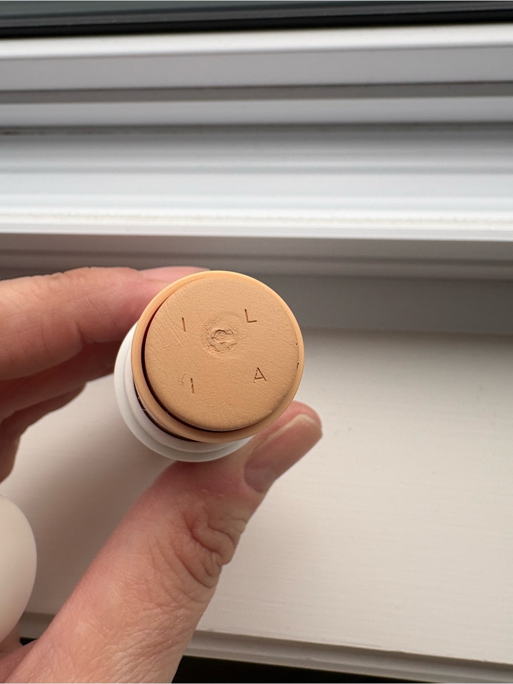 ILIA Skin Rewind Complexion Stick — Poplar (warm tan) - Picture 2 of 4